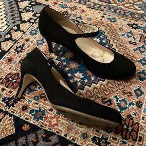 Mary & Clarks high heeled Mary Janes! Size 10